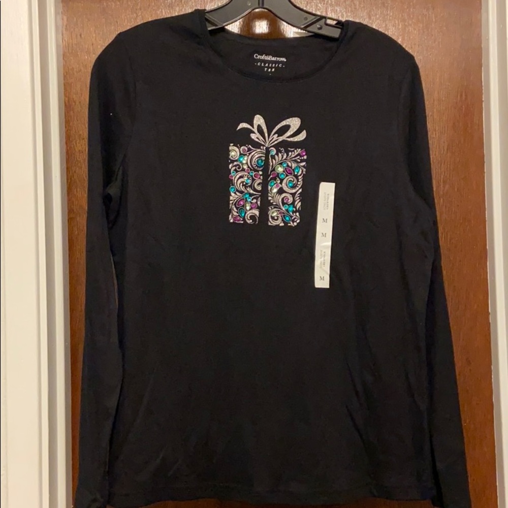 Black crew neck long sleeve